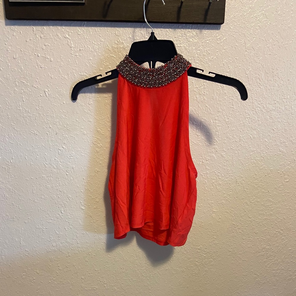 Halter tank